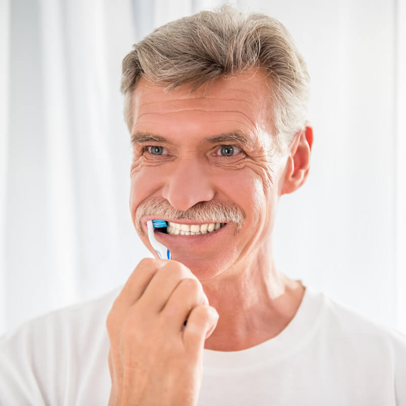 Studio Dentistico Oriolo | Salute Orale Durante La Terza Età Igiene Orale