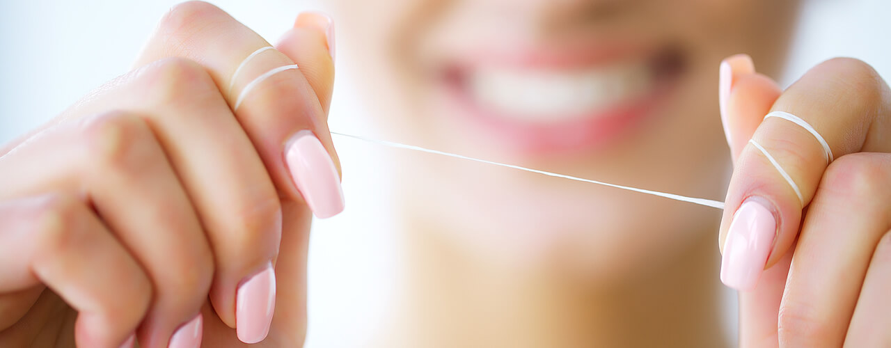 Studio Dentistico Oriolo | Ostia Lido | Medicina Estetica Dal Dentista | Lavare i Denti Con Metodo | Filo Interdentale