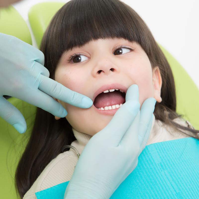 Studio Dentistico Oriolo | Pedodonzia| Lido di Ostia | A che Età Far Fare la Prima Visita Dentistica ai Bambini e Perché | Infanzia